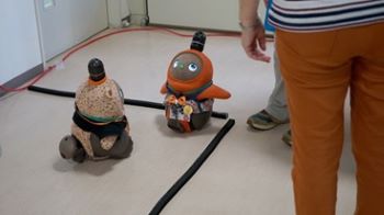 LOVOT ふれあいコーナー